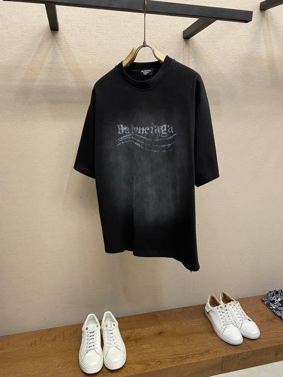 BALENCIAGA  - L