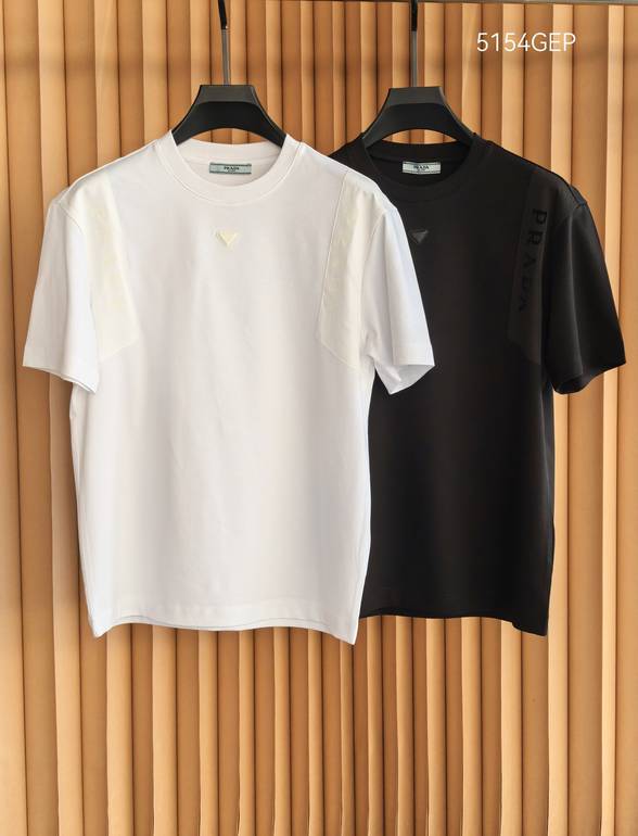 PRADA  - M - اسود
