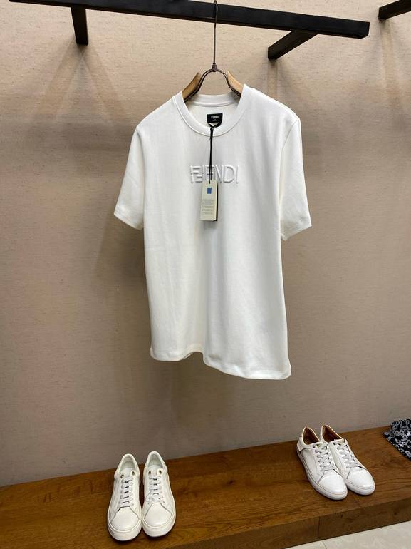 FENDI  - XL