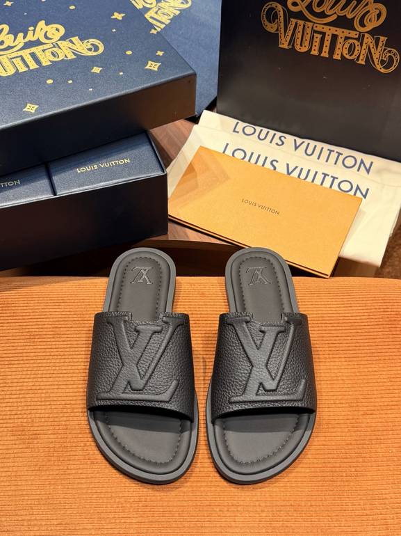 LOUIS VUITTON - 46