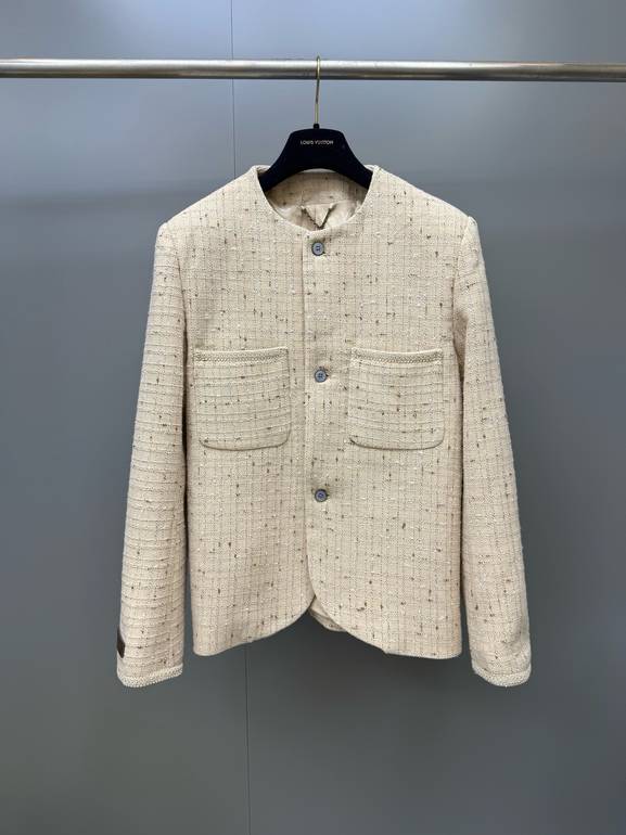 LOUIS VUITTON  - XL