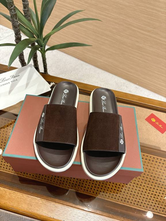 LORO PIANA - 46