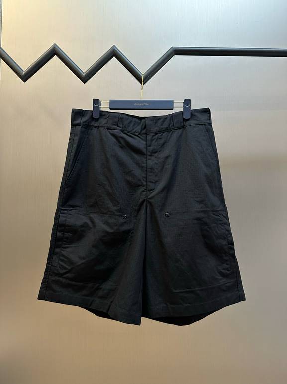 شورت لويس فيتون  - XL