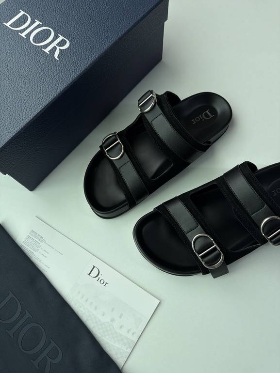 DIOR  - 46