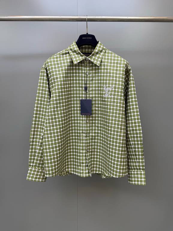 LOUIS VUITTON  - XL