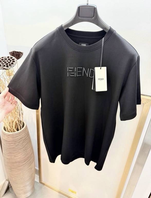 FENDI  - XL