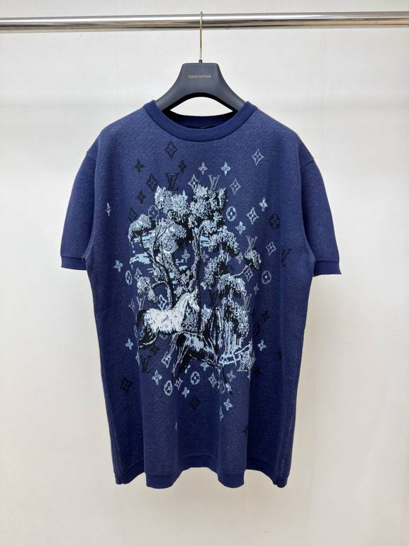LOUIS VUITTON  - XL