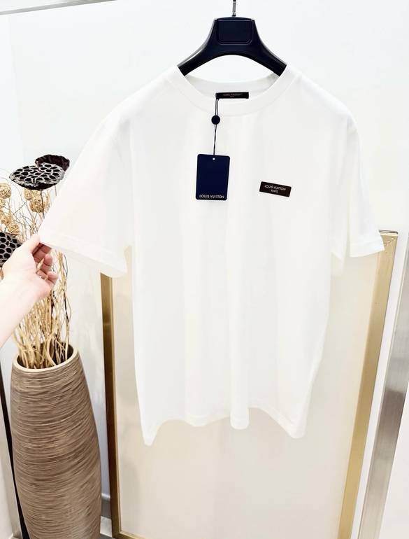 LOUIS VUITTON  - XL