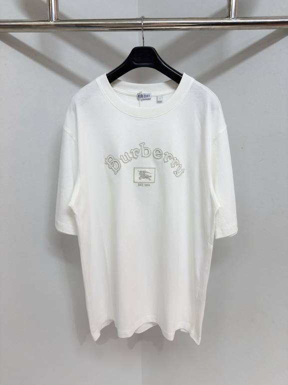 BURBERRY  - XL