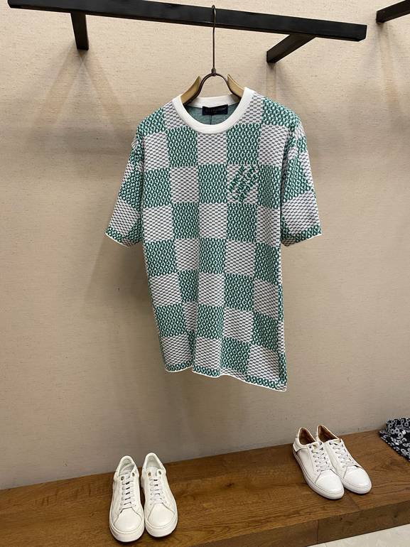 LV - XL