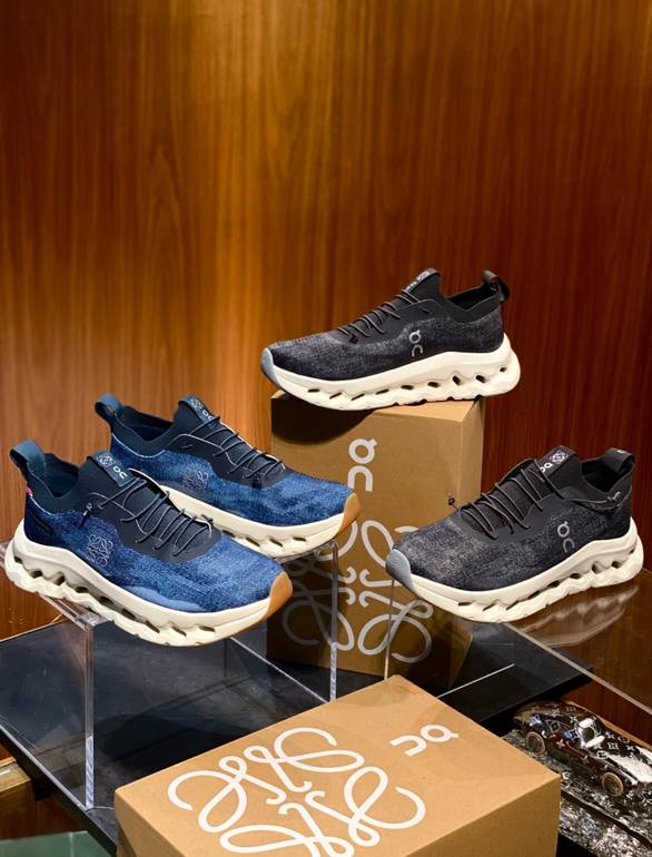 LOEWE  - اسود - 44