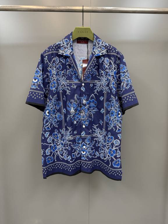 طقم قوتشي  - XL