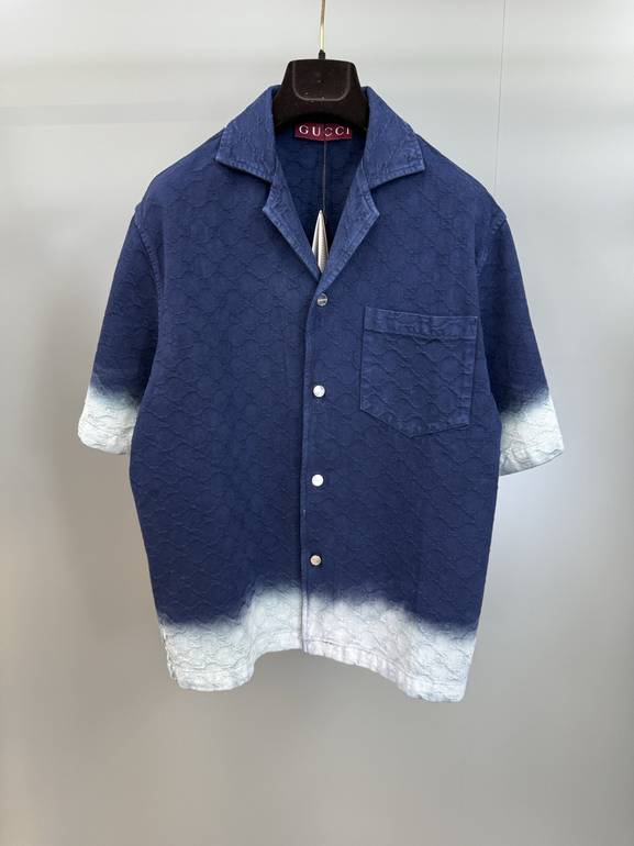 طقم قوتشي  - XL