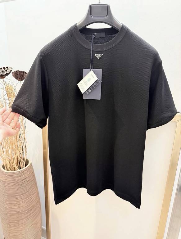 PRADA  - XL
