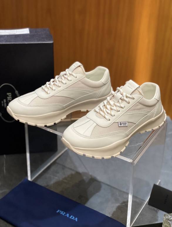 PRADA  - 46