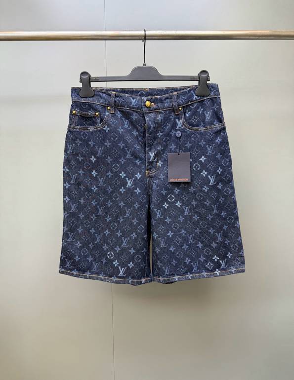 شورت LOUIS VUITTON  - XL