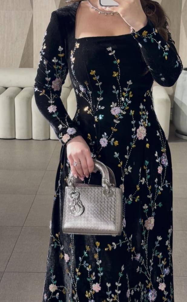 فستان مخمل راقي