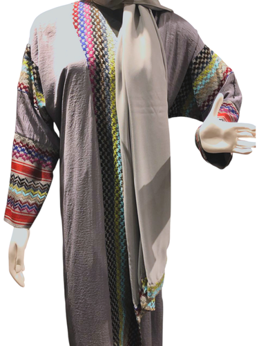 عباية كوفية ملونة