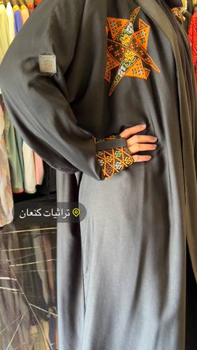 عبايه تطريز يدوي