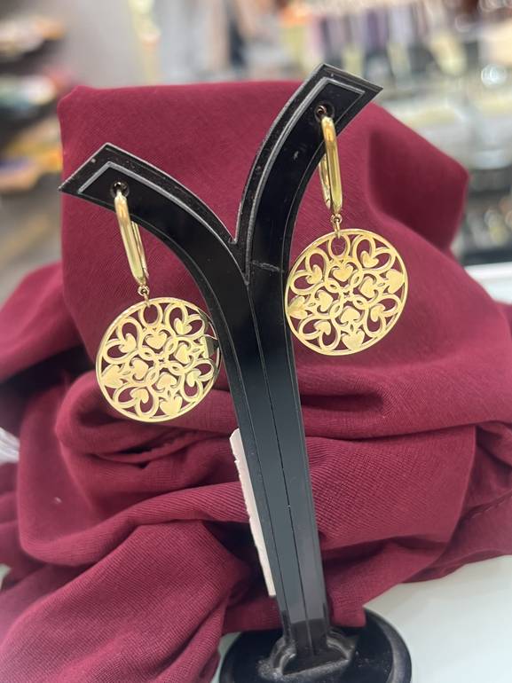 Earring 