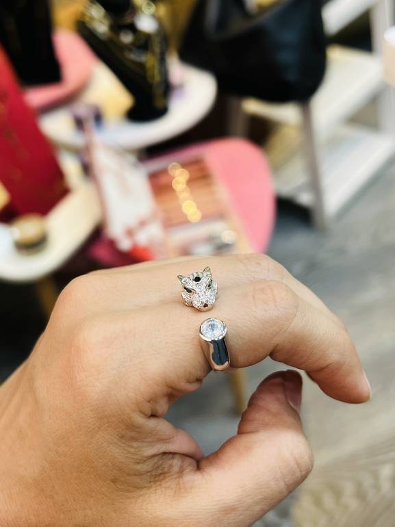 Silver tiger ring 