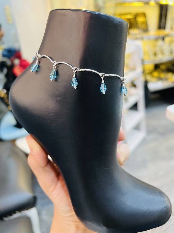 Anklet 
