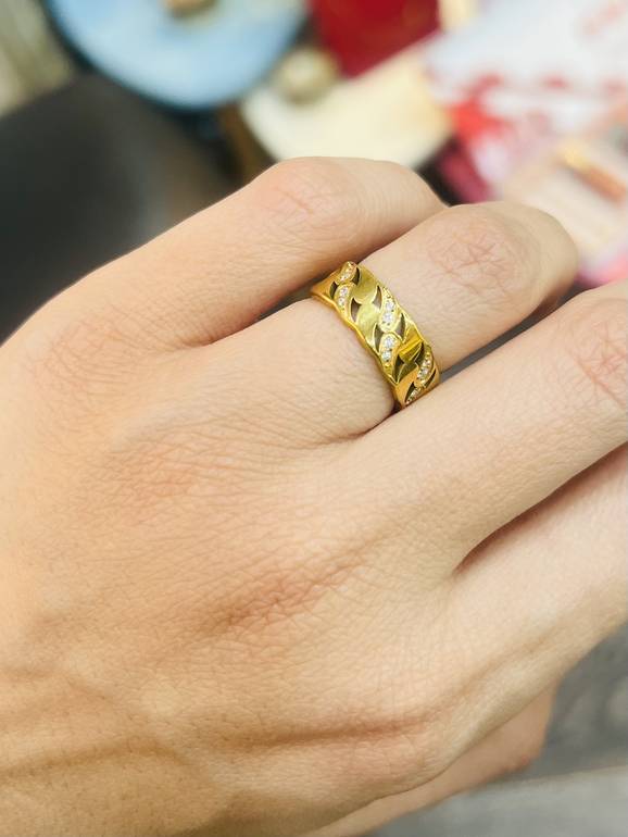 Ring 8
