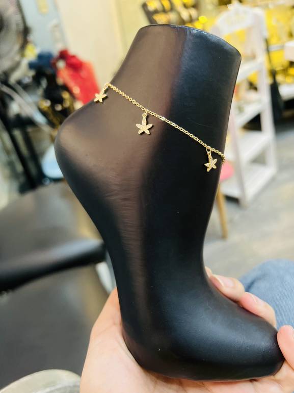 Anklet 