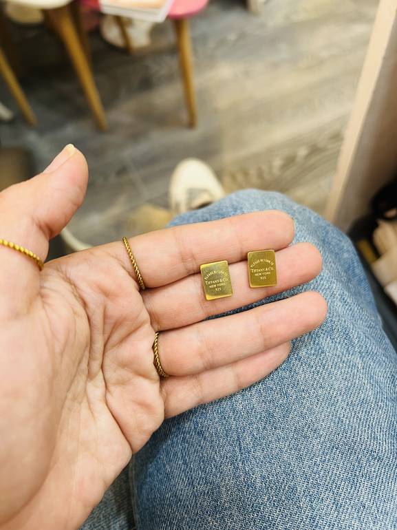 Tiff*ny earring 