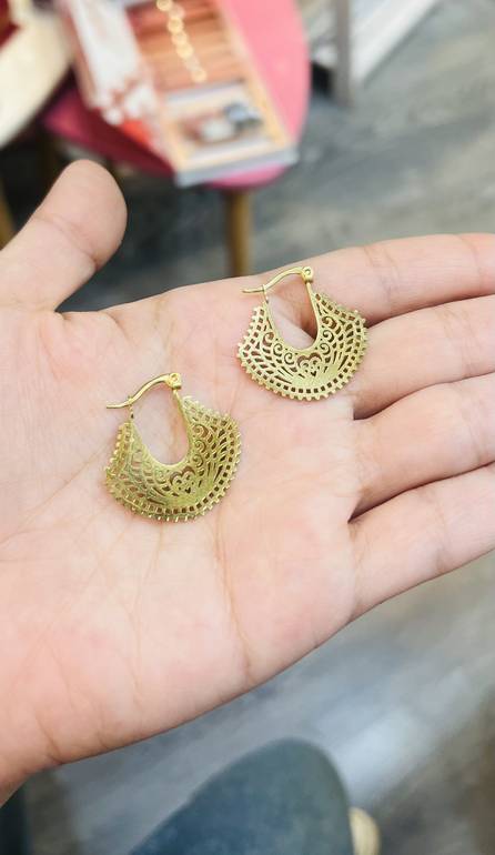  Earring 