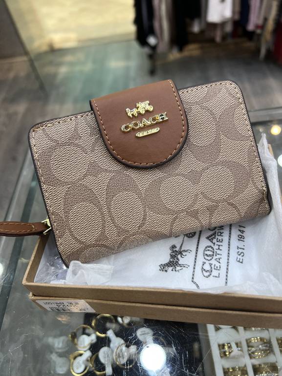 Co*ch wallet