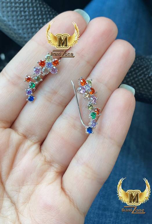 Earring 