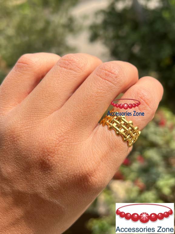Free size ring 
