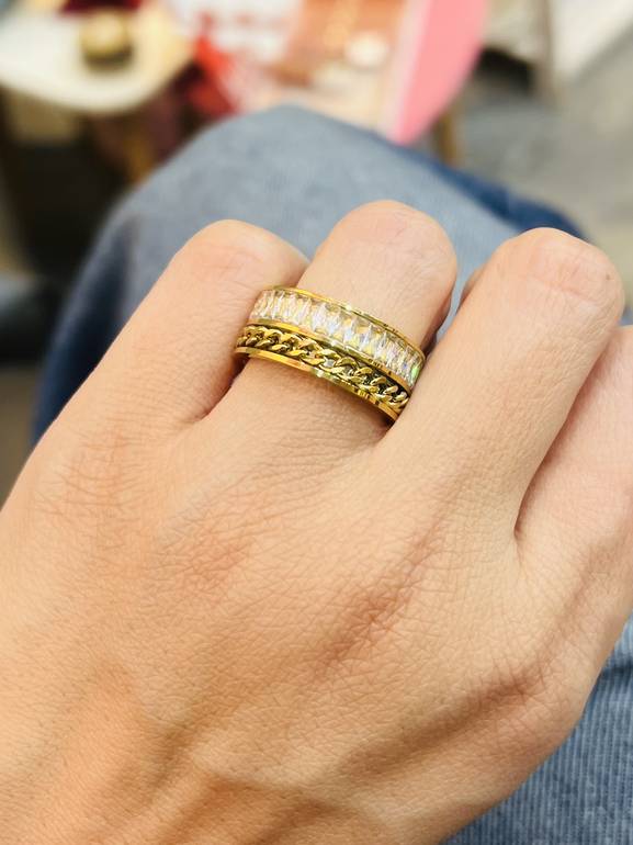 Stainless elegant band