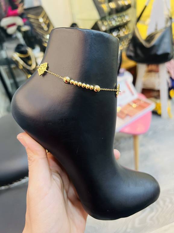 Anklet