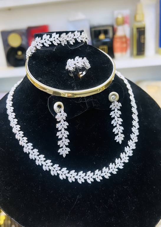 Silver soirée set