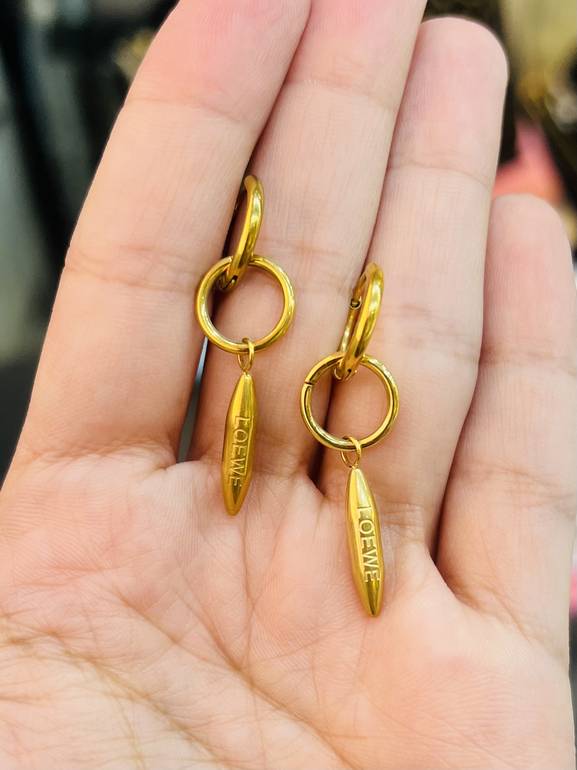Earring 22