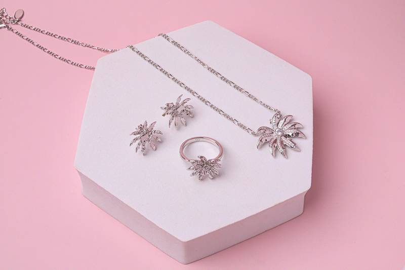 Jewelry Inspired by Palm Trees and Saudi Heritage – Born to the Green collection