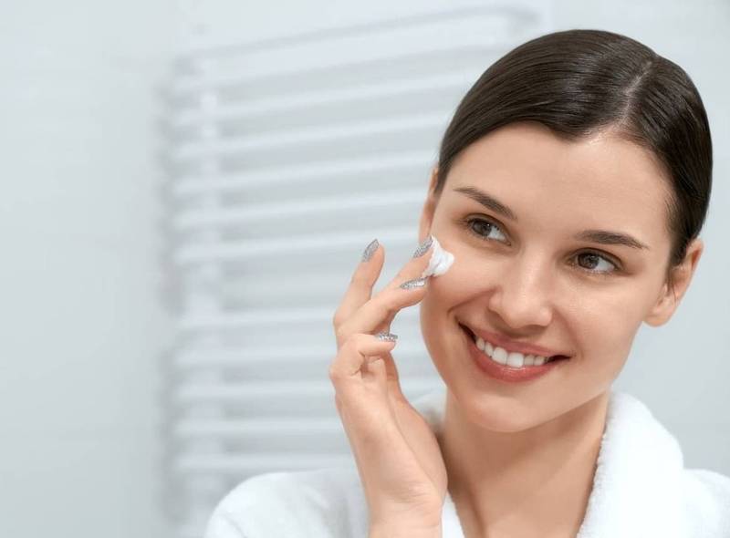 كريم ترطيب للبشرة الجافة الحل المثالي للحصول على بشرة ناعمة