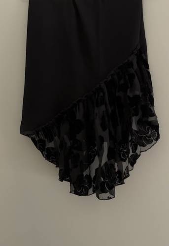 طرحه مخمل كسرات بدون عباية