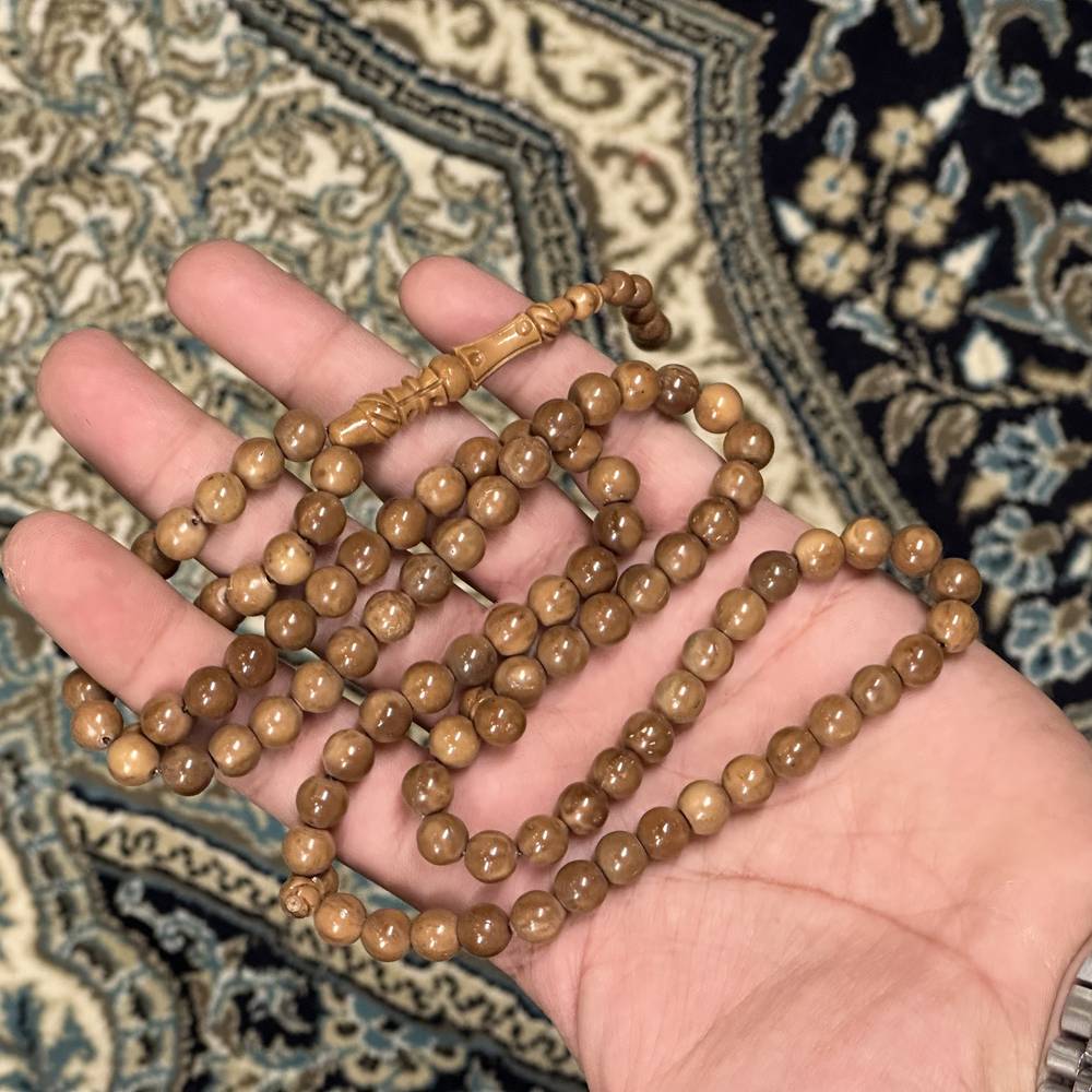  سبحة كوك ٩٩ خرزة بشاهد منقوش