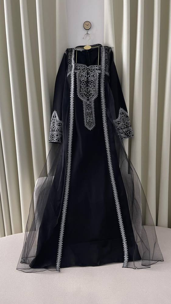  فستان سهرة بقطعتين خرز كمبيوتر من ROSE FASHION  