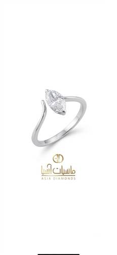 سولتير الماس بشكل المركيز طبيعي