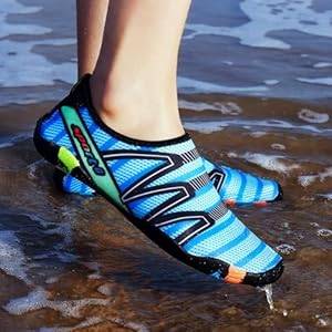 شوز يحري swimming shoes head