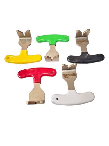 Key For Shaft w/ Rubber-Pescador (small) مفتاح سيخ