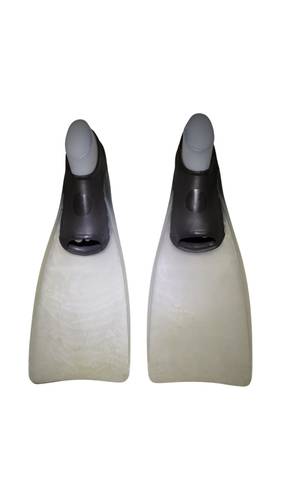 زعانف (Taiwan Small Fins)