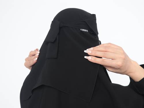 نقاب ملكي طبقة للخلف