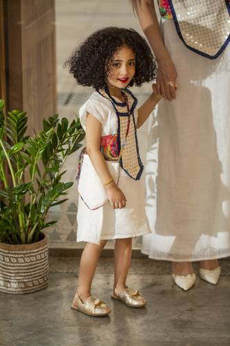 جلابية لينن اوف وايت-اطفال - 83