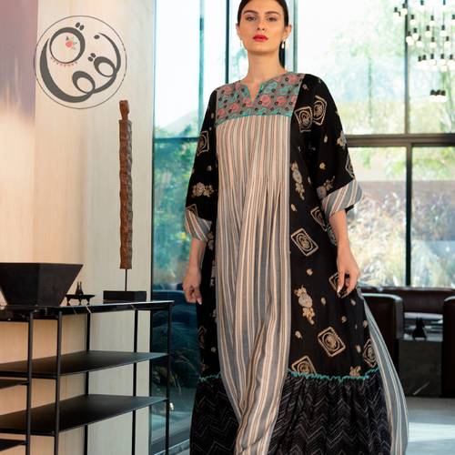 جلابية سوداء مشجرة - 57
