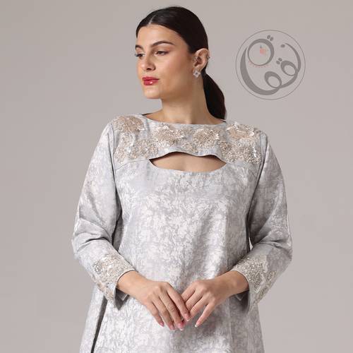 جاكار مزين بورود مشكوكه - 25
